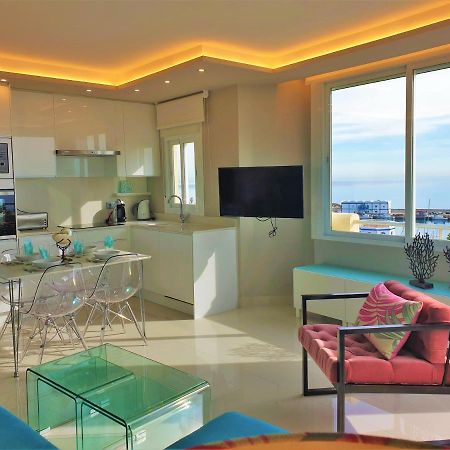 Fabulous Apartment In Front Of Sea & Marina With Incredible Views Estepona Esterno foto