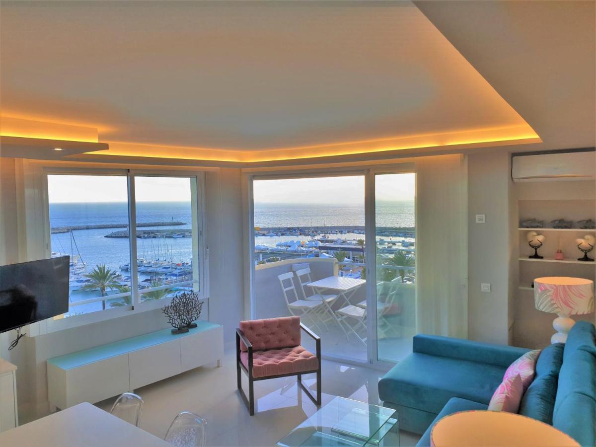 Fabulous Apartment In Front Of Sea & Marina With Incredible Views Estepona Esterno foto